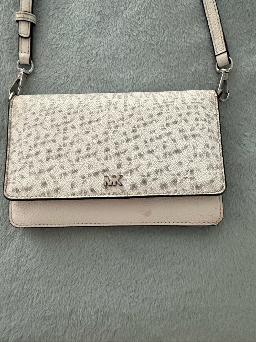 Michael Kors Cream and Light Beige Crossbody Wallet on Chain